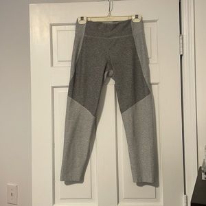 Outdoor Voice cropped leggings size M